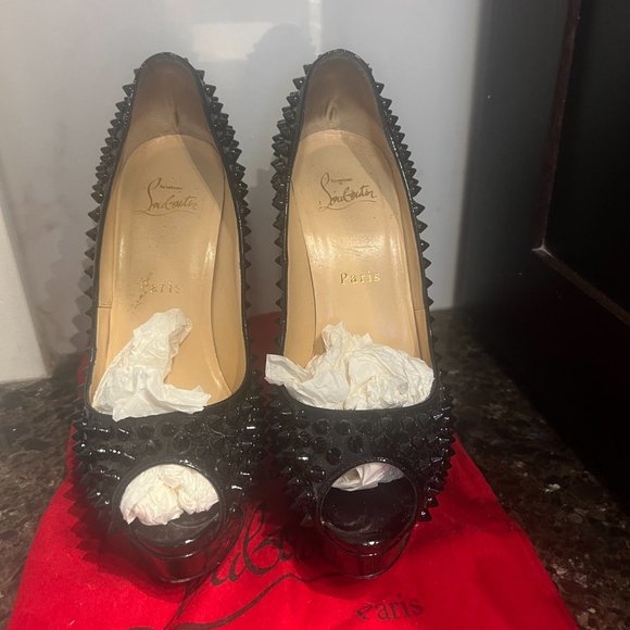 CHRISTIAN LOUBOUTIN, Christian Louboutin Black Lady Peep Spikes Pumps, Size 37.5 - Picture 7 of 7
